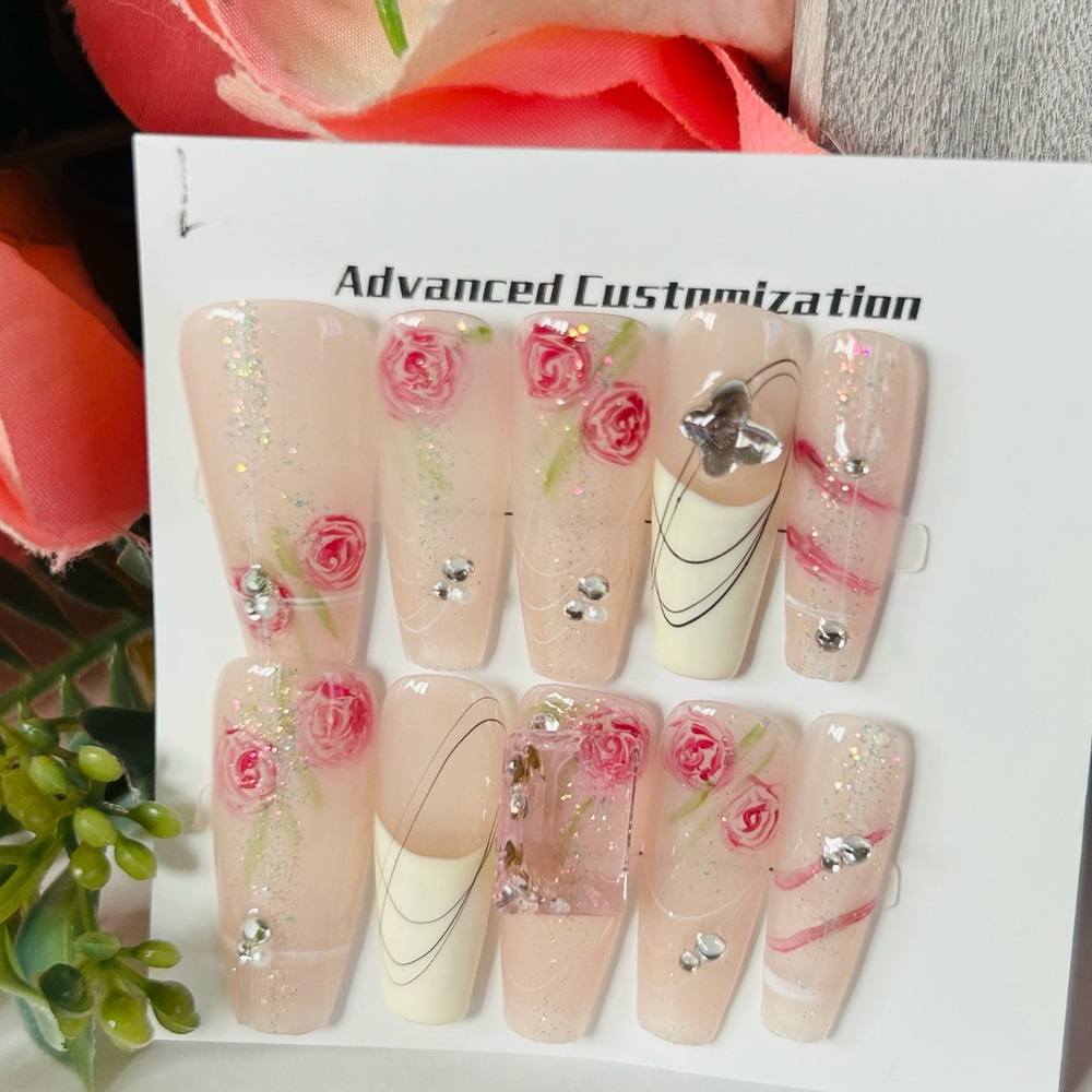 Pink Floral Nail Set